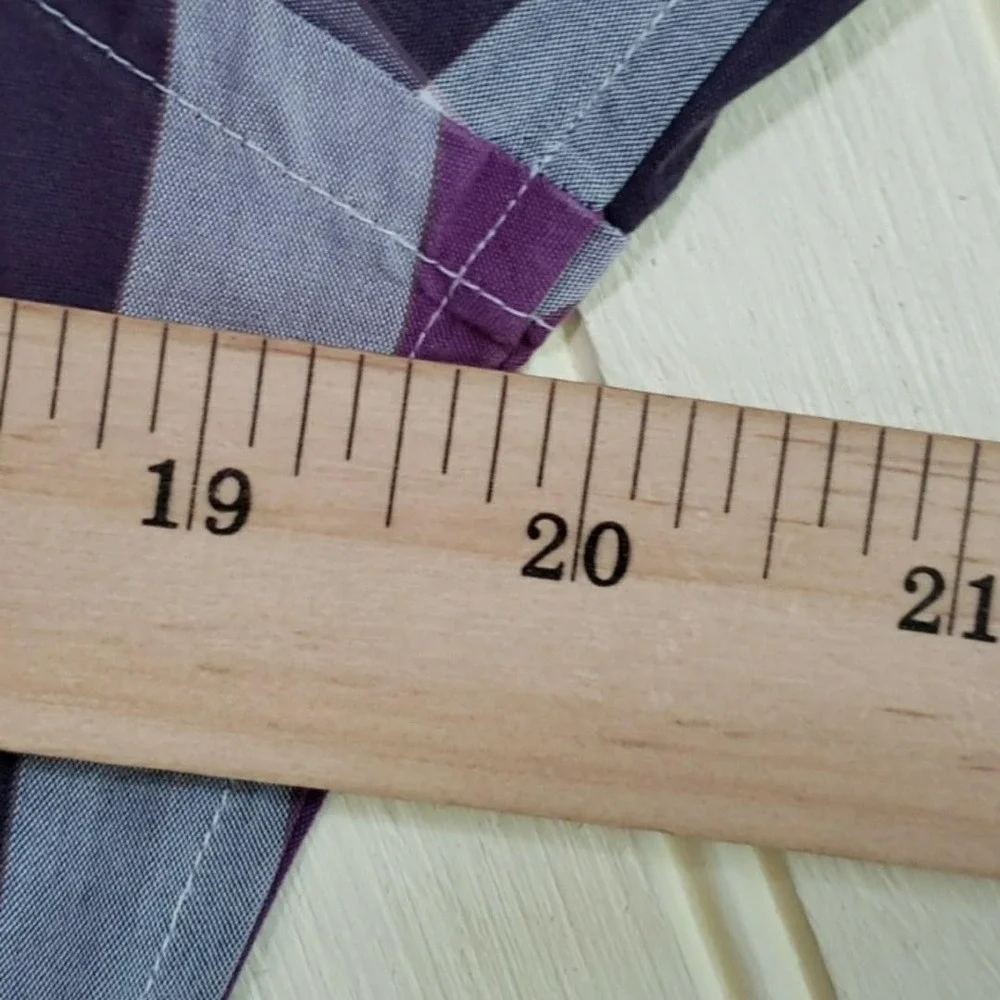 Banana Republic Dress Shirt Mens Small 14.5 Purple Gingham Non Iron Long Sleeve